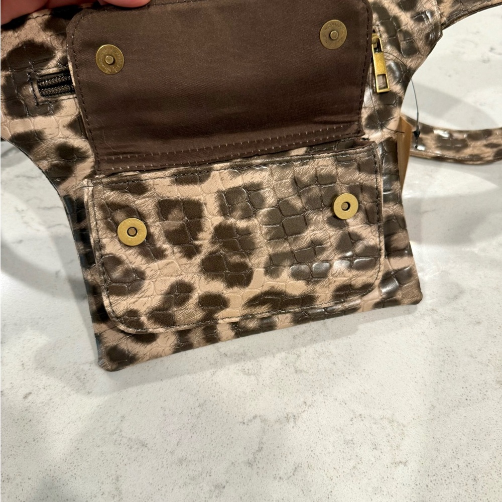 NWT- Badiya Leopard Print Belt Bag - Picture 5 of 13